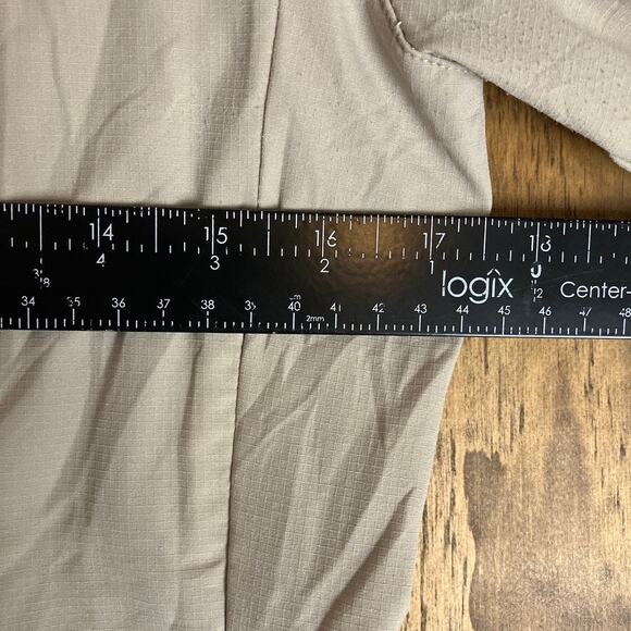 REI CO OP Womens Shirt Tan Button Down Long Sleeve Zip Pockets XS - Picture 7 of 12